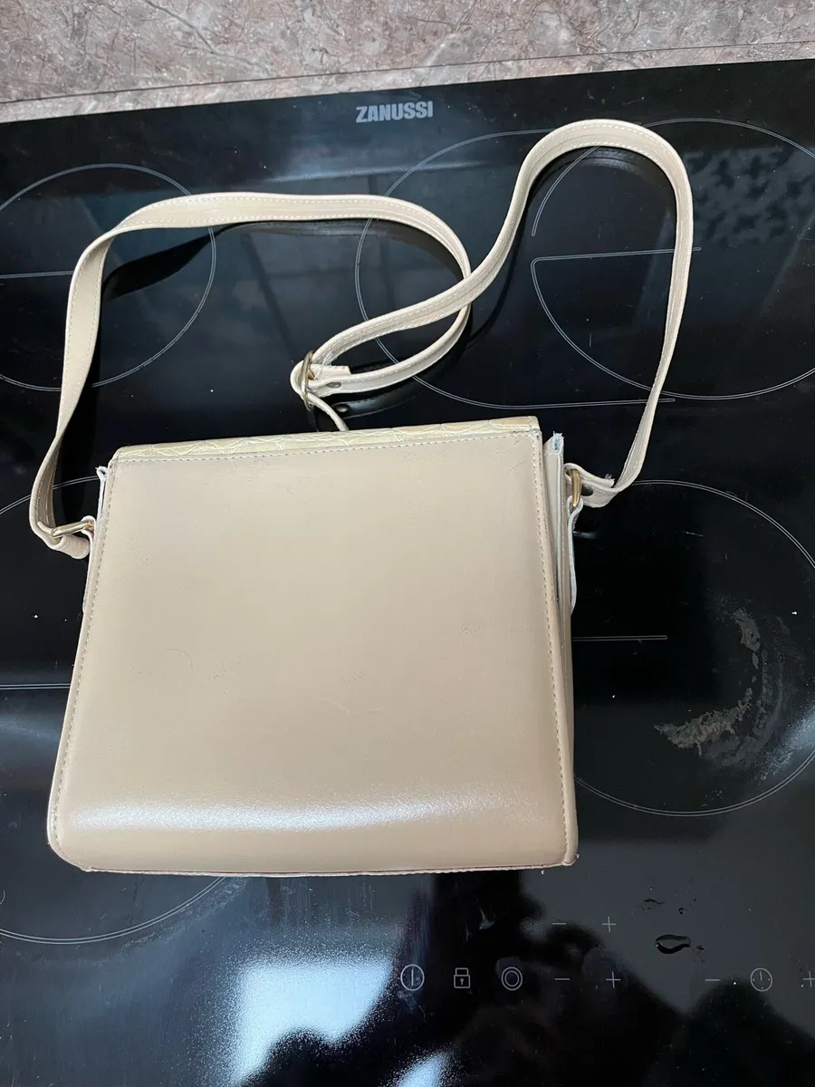 Ladies handbag - Image 3