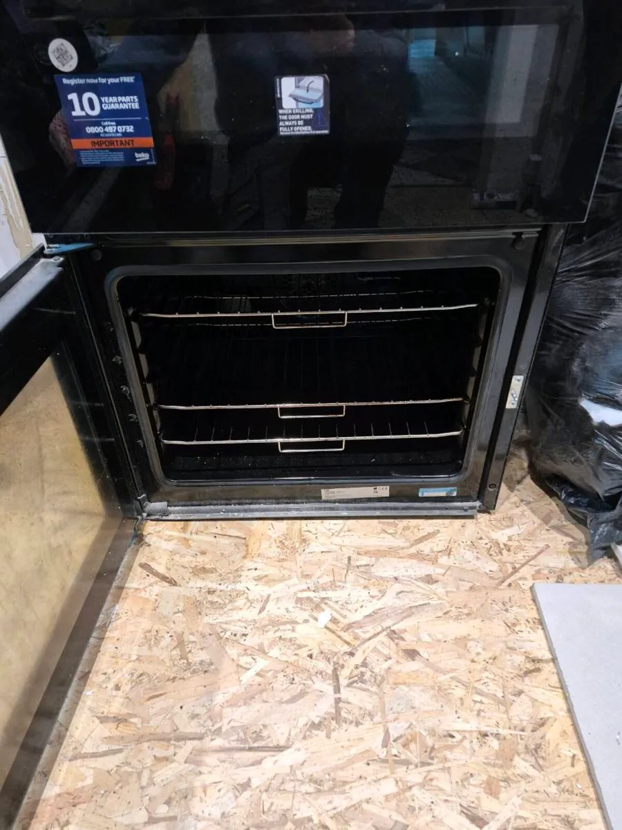 Electric oven - Image 4