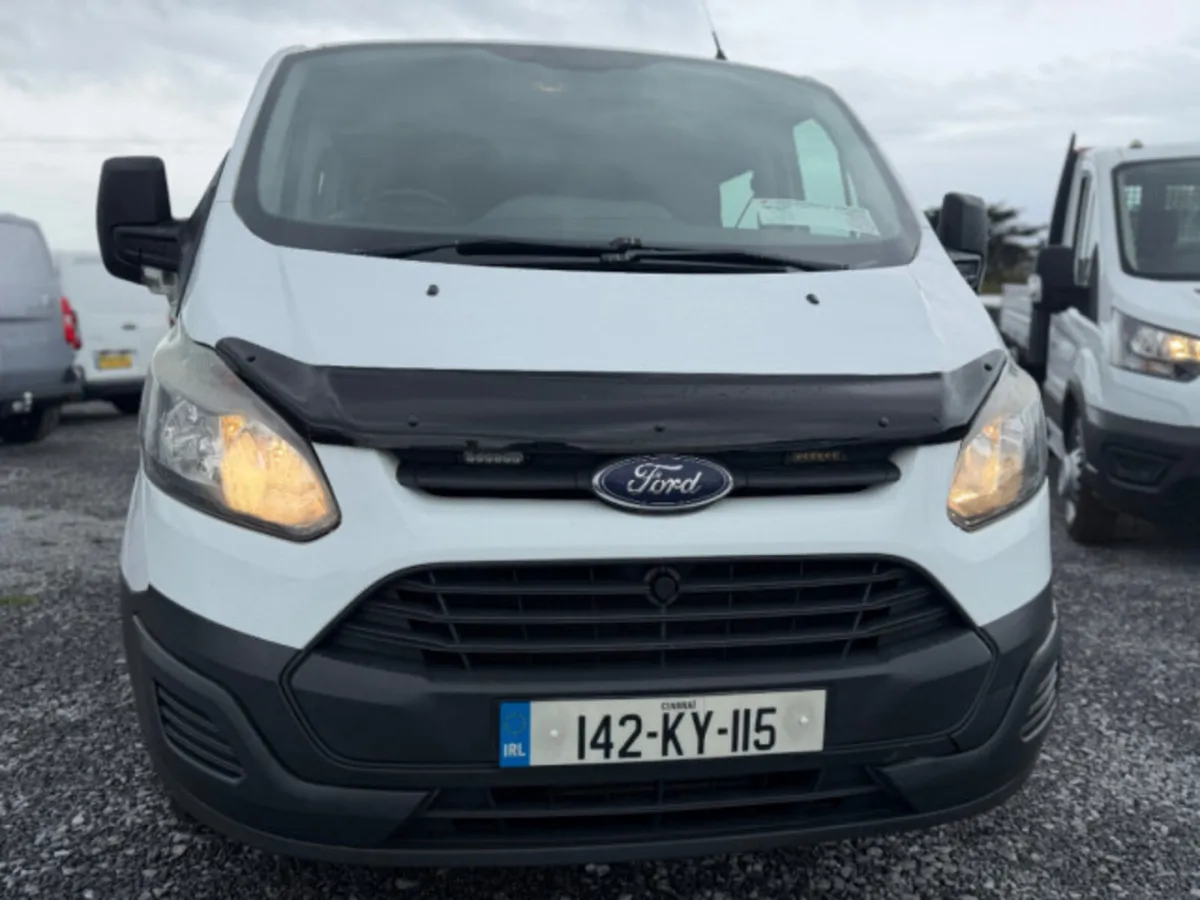 Ford Transit Custom 100PS 290L L3 LOW Roof 4DR - Image 2