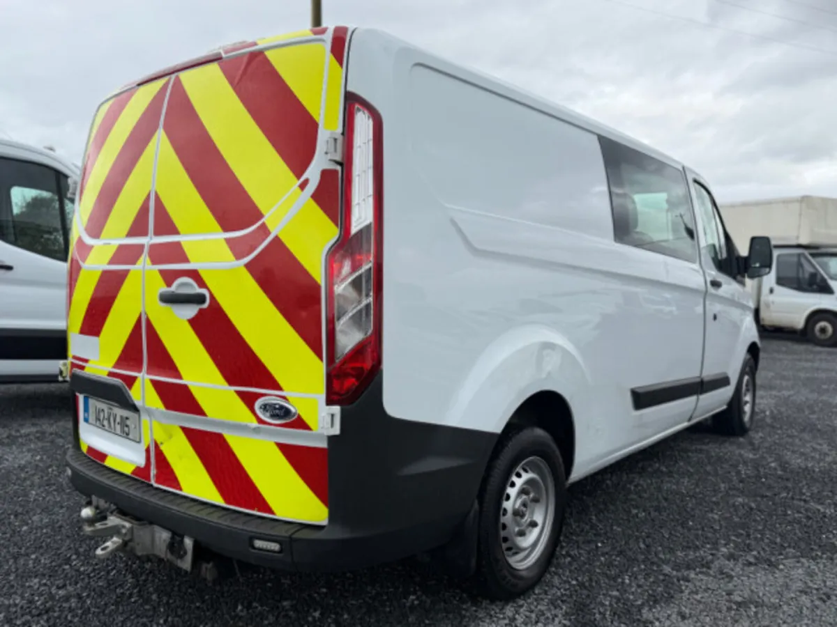 Ford Transit Custom 100PS 290L L3 LOW Roof 4DR - Image 3