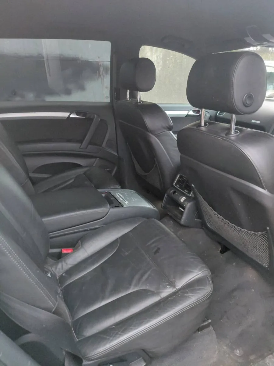 Audi Q7 3 litre S Line Quattro - Image 2