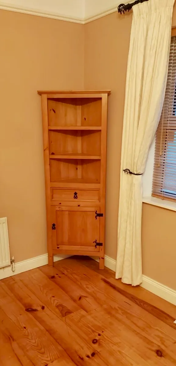 Corner unit. & Coffee Table - Image 2