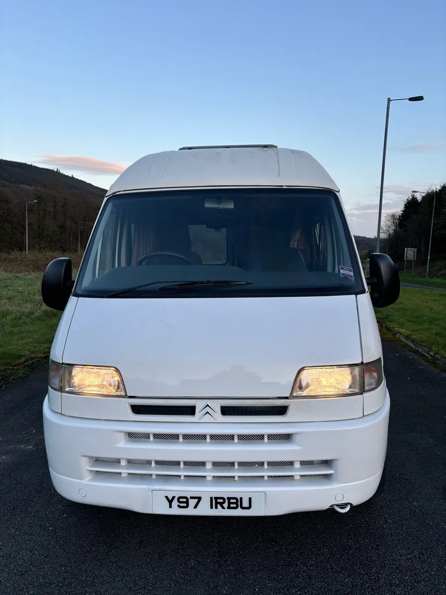 Citron Auto Cruiser 2 berth Year 2002 NI REG - Image 2