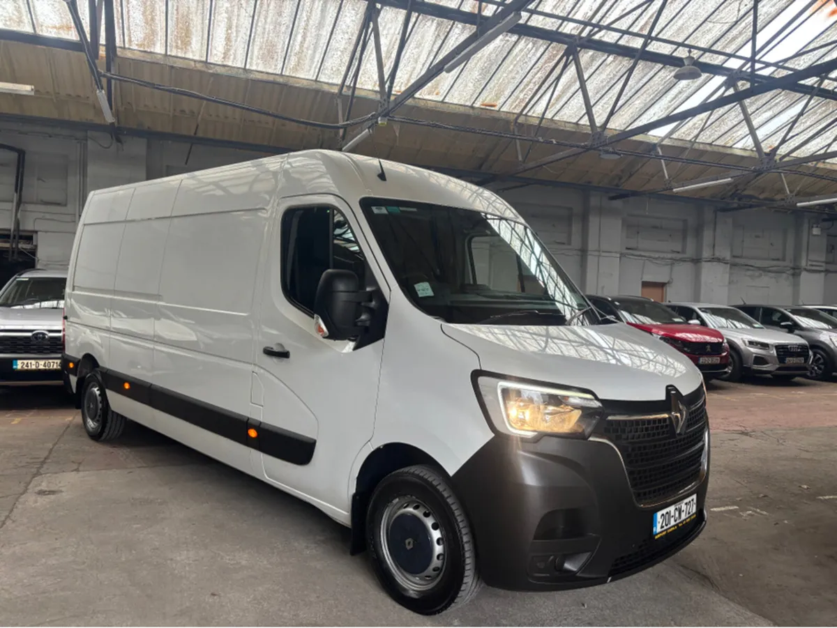 Renault Master FWD LM35 DCI 135 BUSINE III PH2 MY1 - Image 1