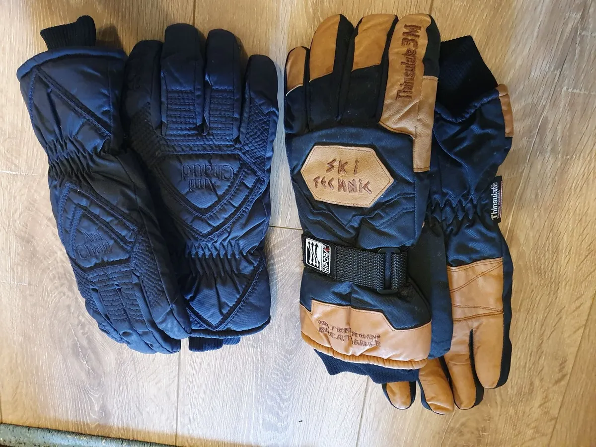 Ski Wear - Men's Medium size - Image 2