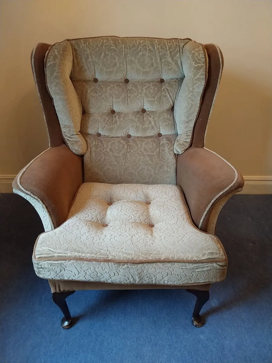 2 x Queen Anne Chairs - Image 2