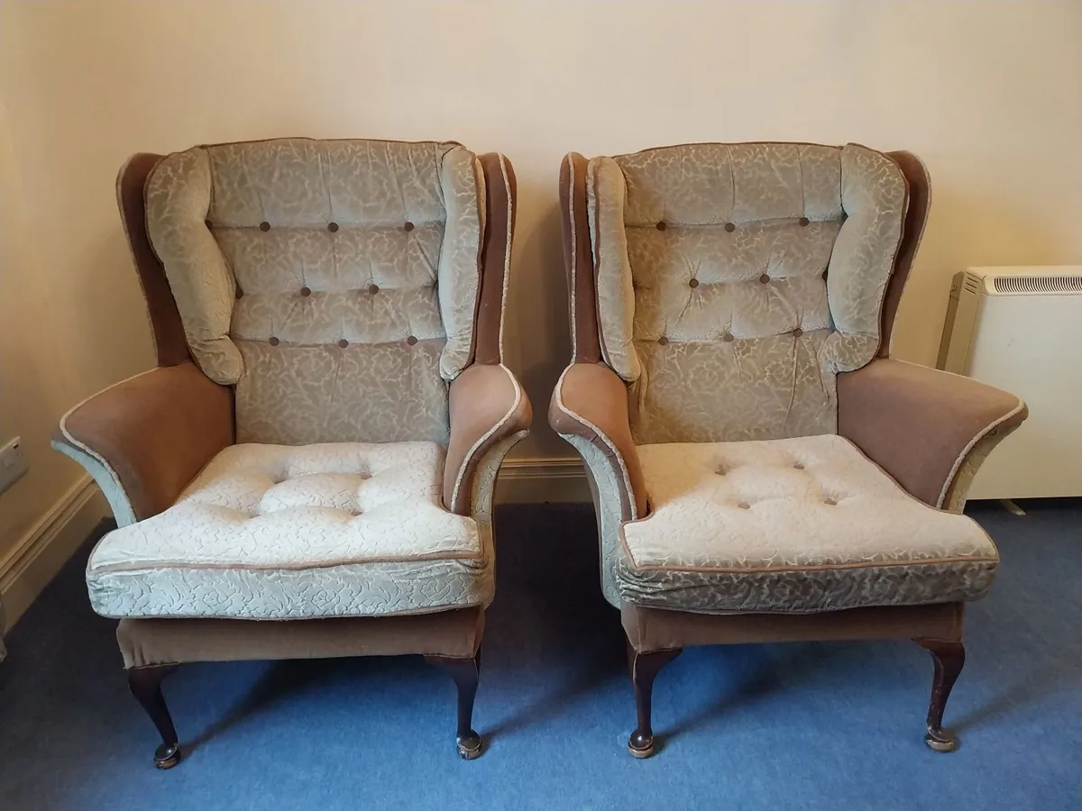 2 x Queen Anne Chairs - Image 3