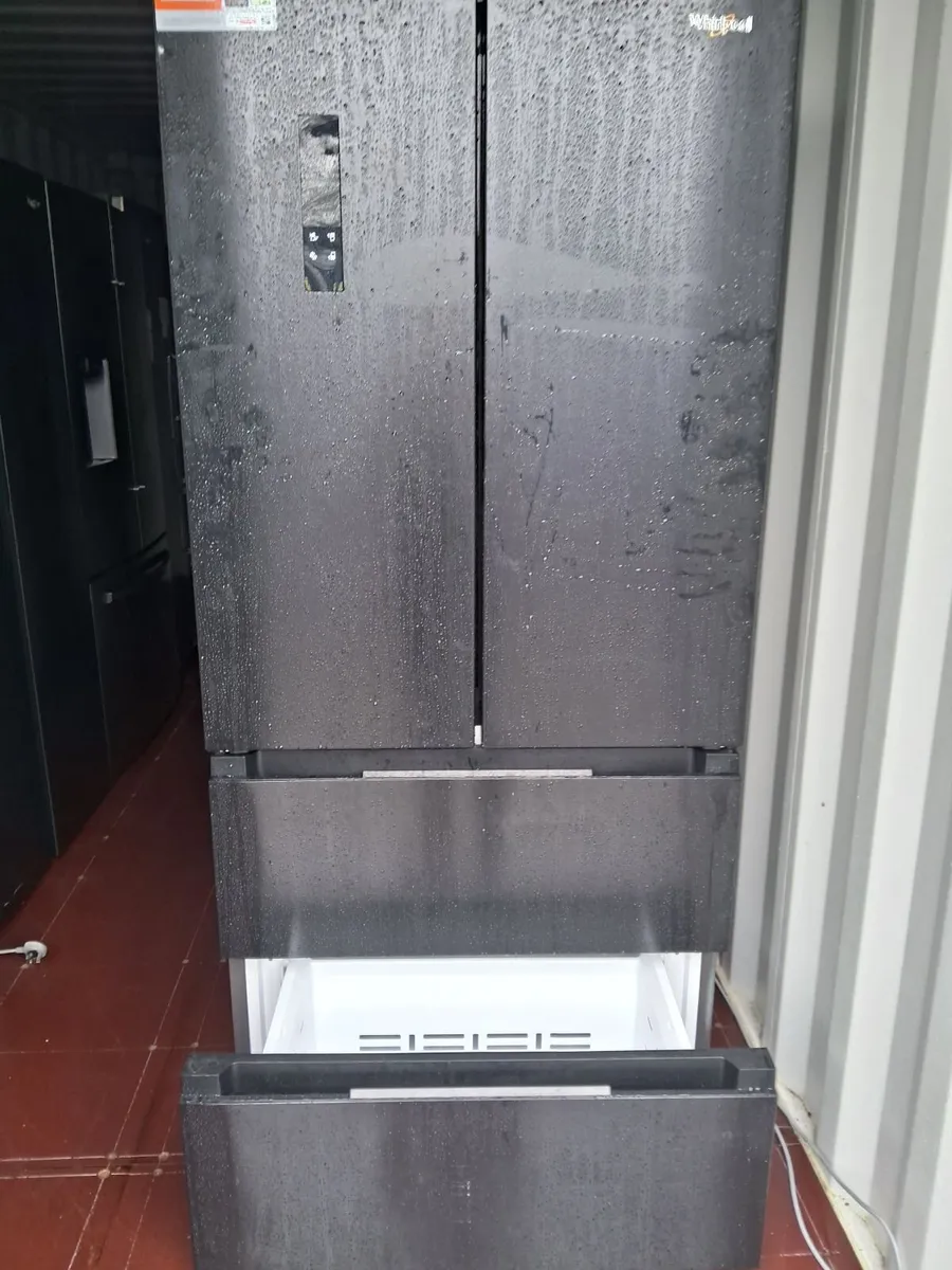 EX DISPLAY BRAND NEW AMERICAN FRIDGE AND FREEZER - Image 1