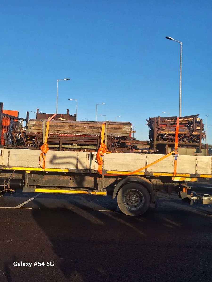 Scaffolding Large amount - Image 2