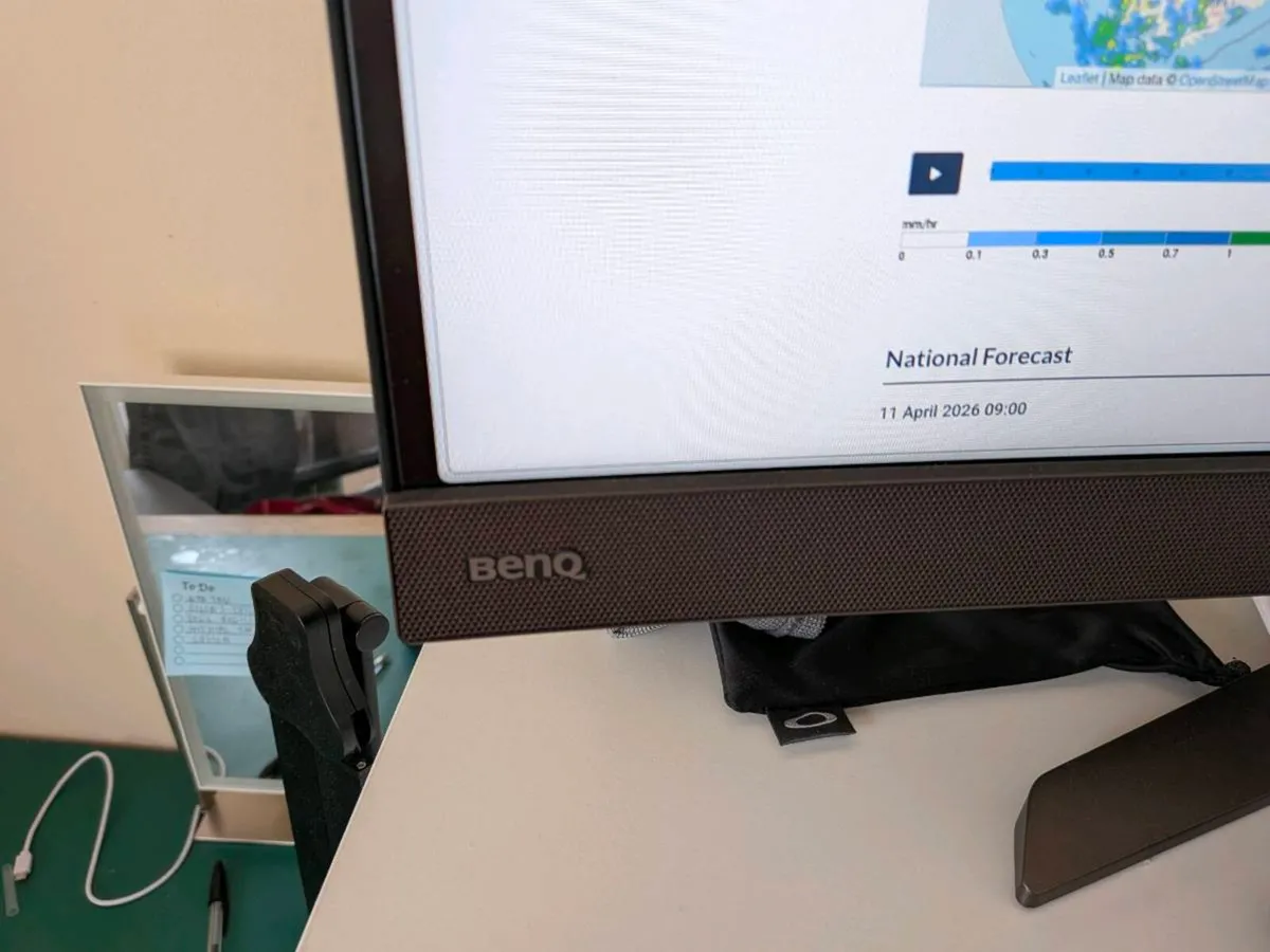 Benq Curved Ultrawide Monitor 38" - Image 3