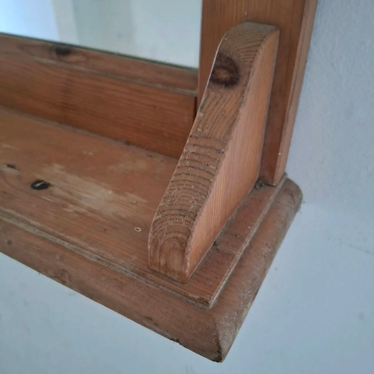 Over Mantle Pine Mirror - Image 4