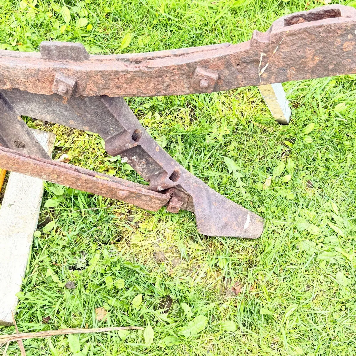 Vintage horse plough - Image 3