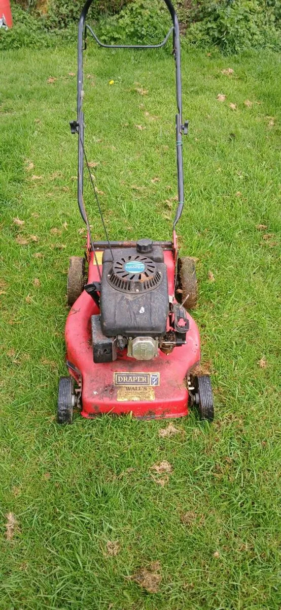 Lawnmower