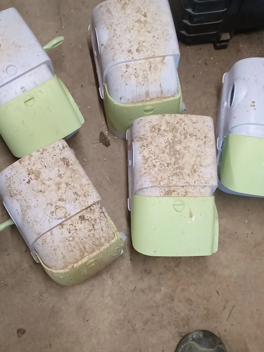 Budgie boxes - Image 1