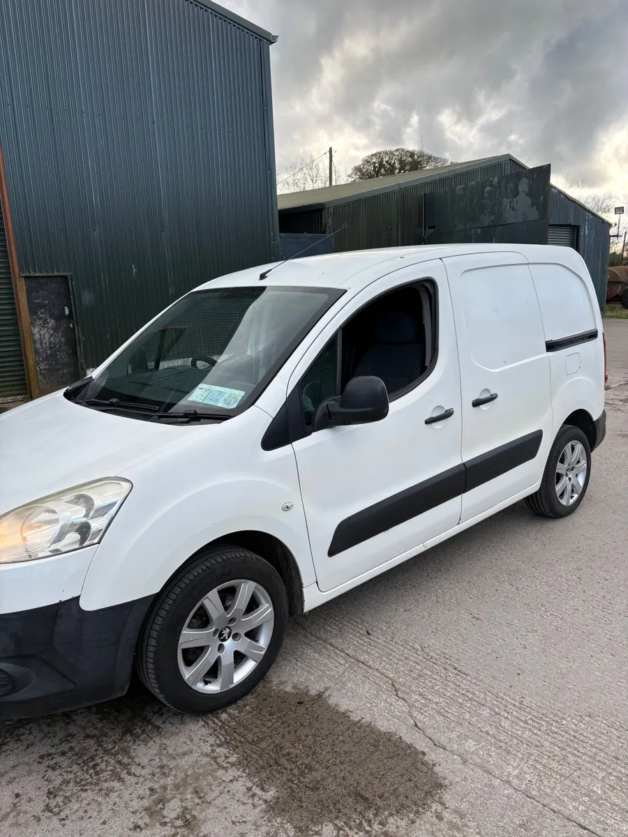 Peugeot Partner 2012 - Image 2