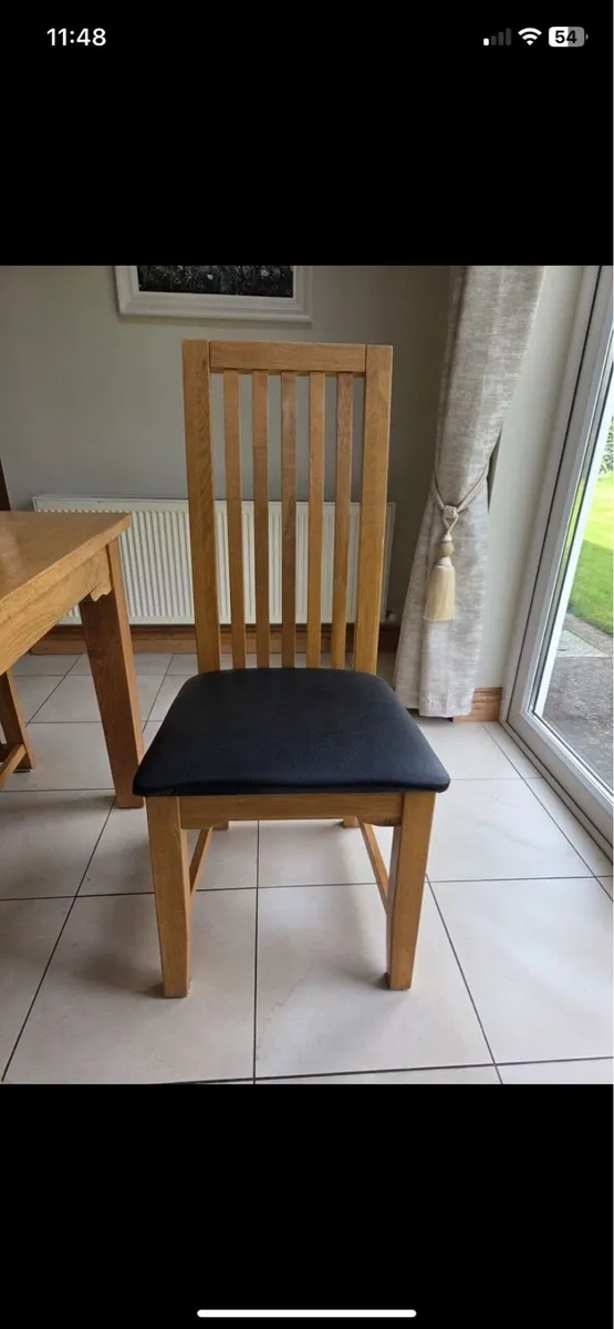 Table and 6 chairs - Image 2