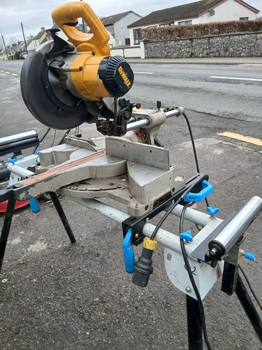 Dewalt 712Lk working 100-percent perfect - Image 4