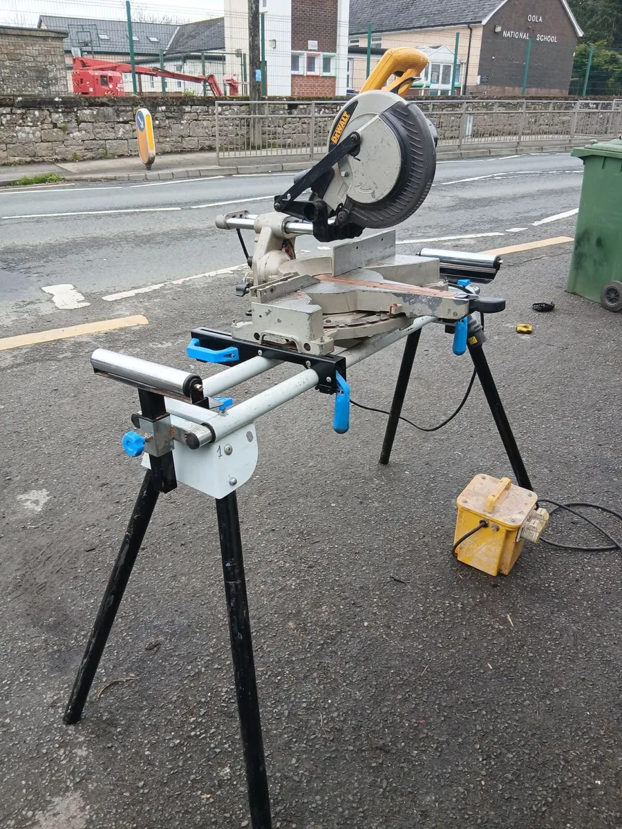 Dewalt 712Lk working 100-percent perfect - Image 1