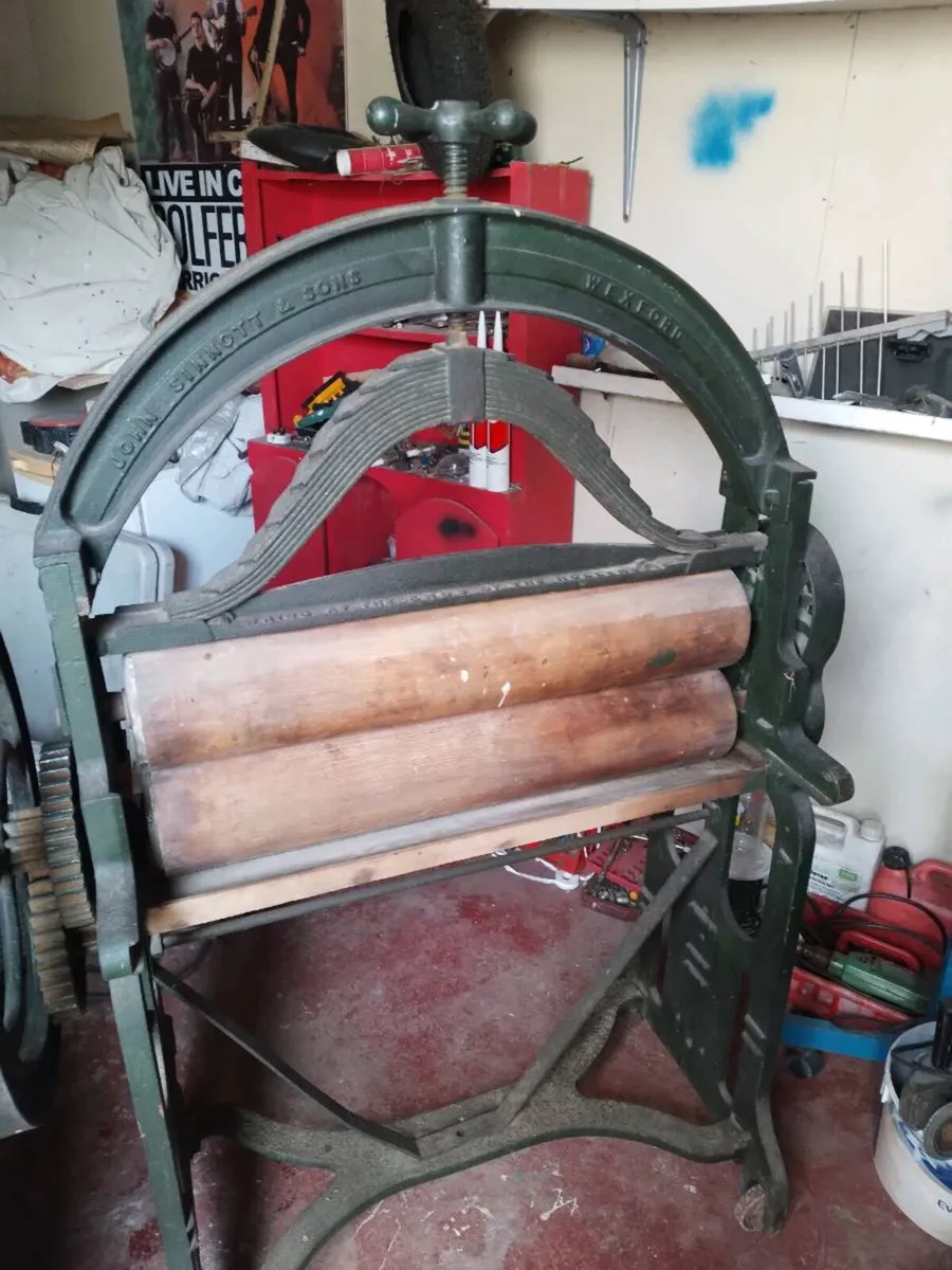 Clothes wringer - Image 4