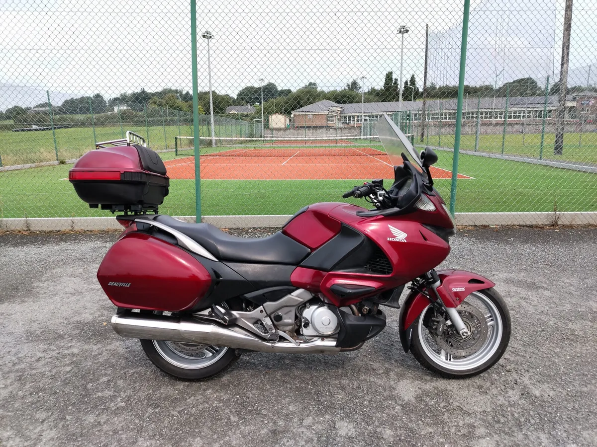 Honda NT700 Deauville - Image 1