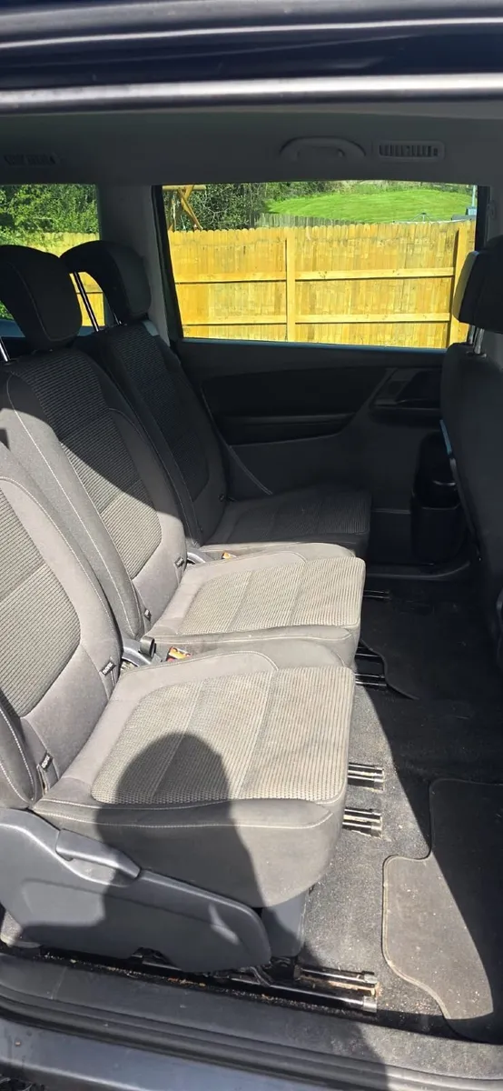 Vw sharan 2017 2.0tdi speed manual - Image 3