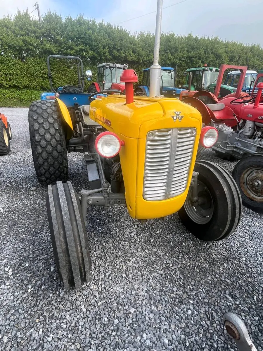 Tractor Auction - Image 4
