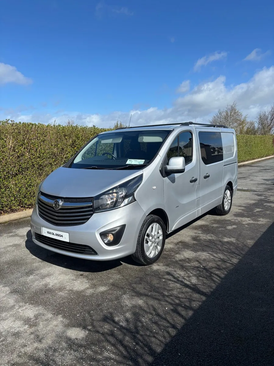 Vauxhall vivaro crewcab - Image 3
