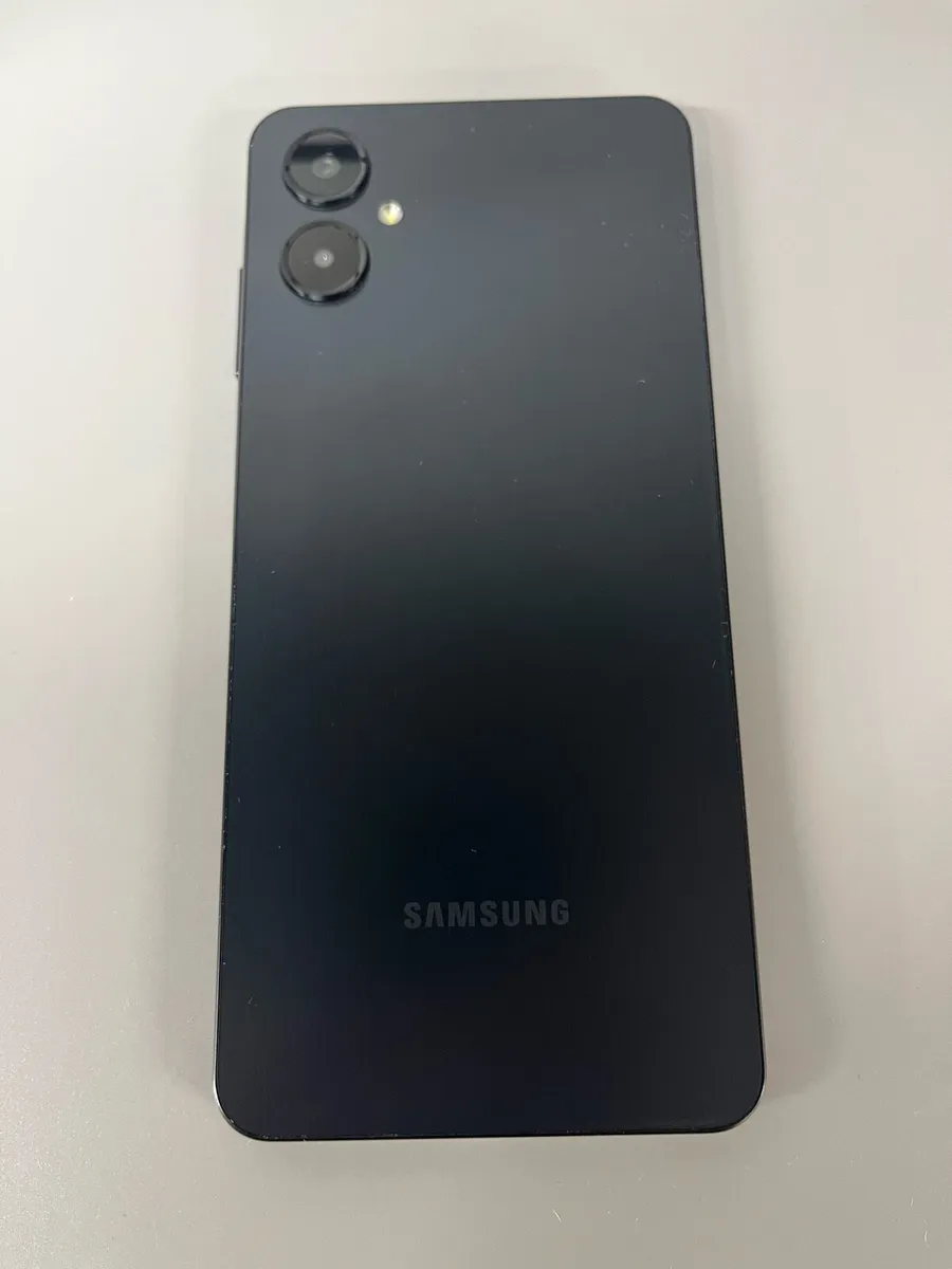 Samsung A06 5G Unlocked Boxed - Image 3