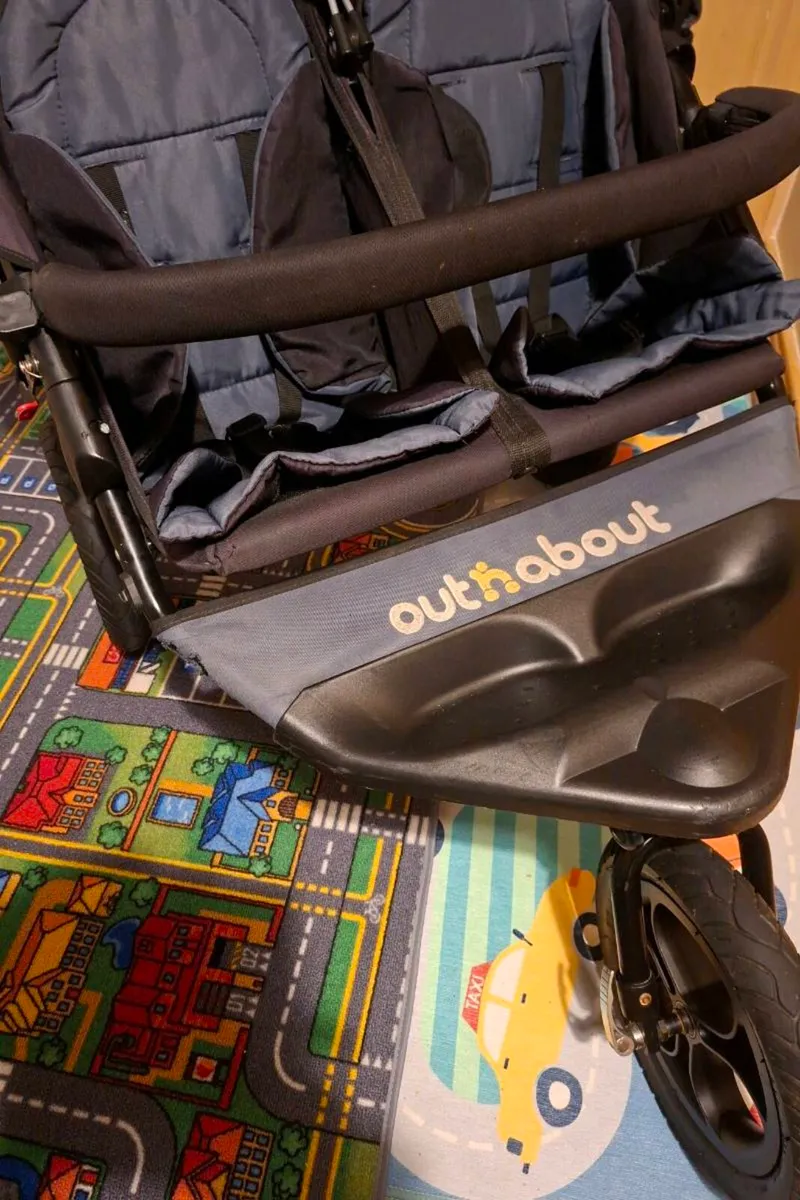 Out n About Double Nipper Buggy - Image 2