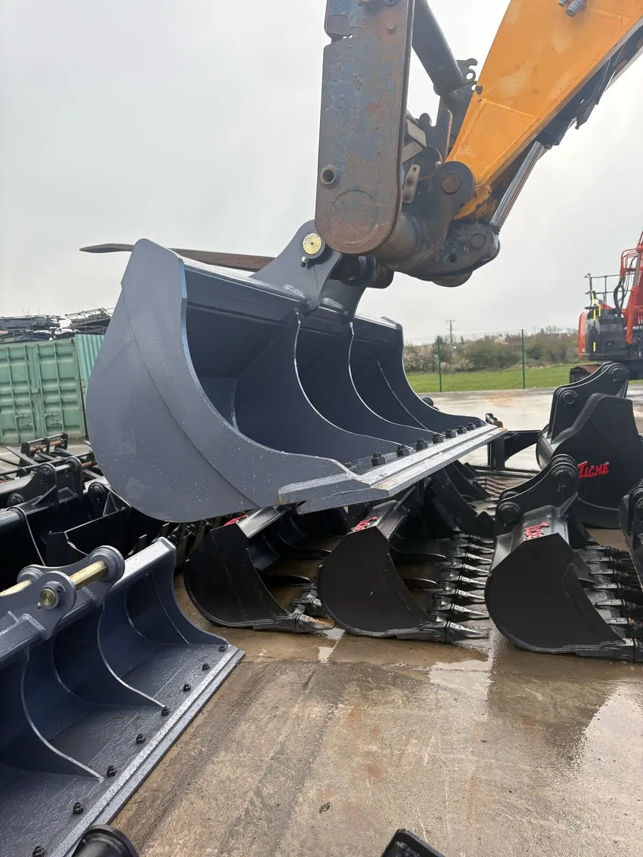 Grading bucket for 13 ton - Image 2