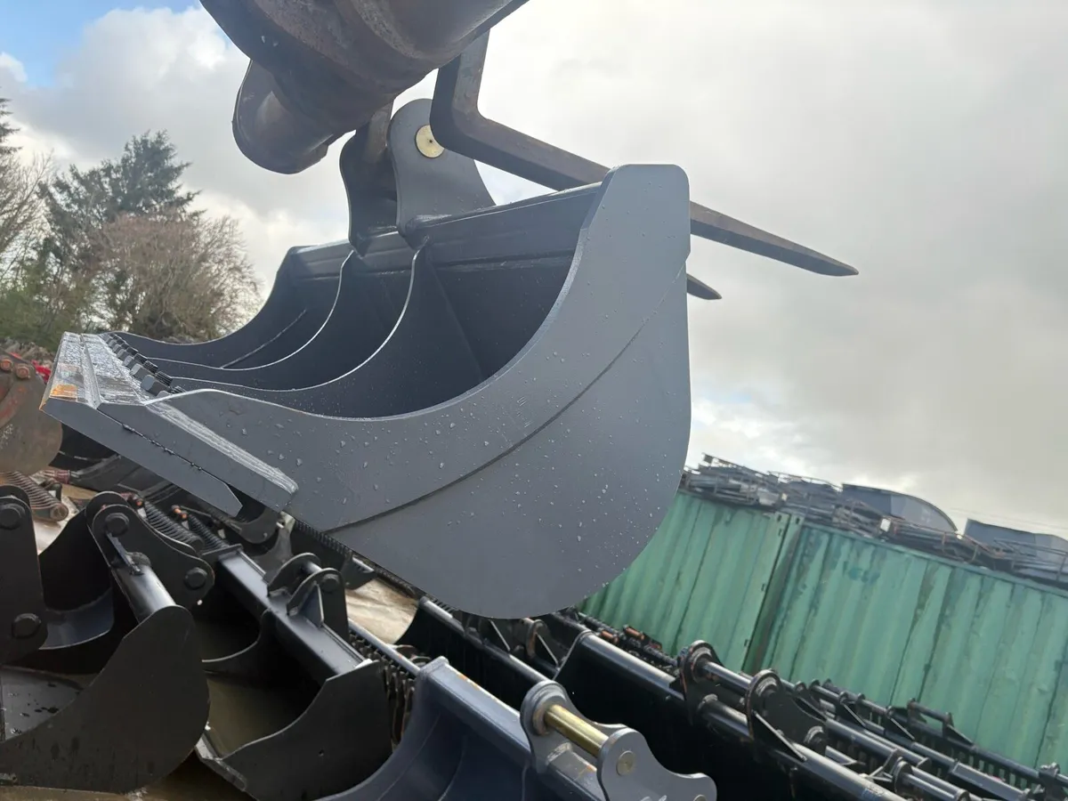 Grading bucket for 13 ton - Image 3