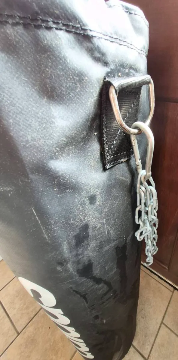 Adidas Punch/Kick Bag - Image 3