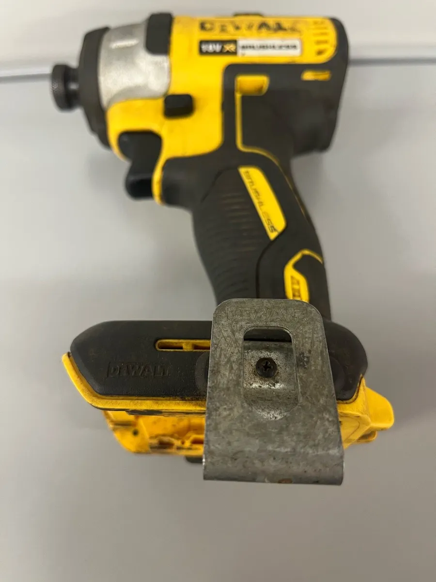 Dewalt DCF887 18V Impact Driver - Image 3