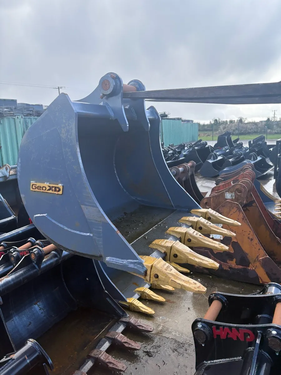 36”digging bucket for 8 ton - Image 3