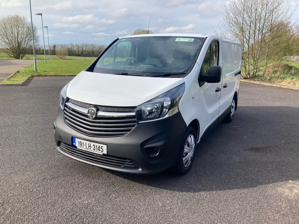 Vauxhall Vivaro - Image 2