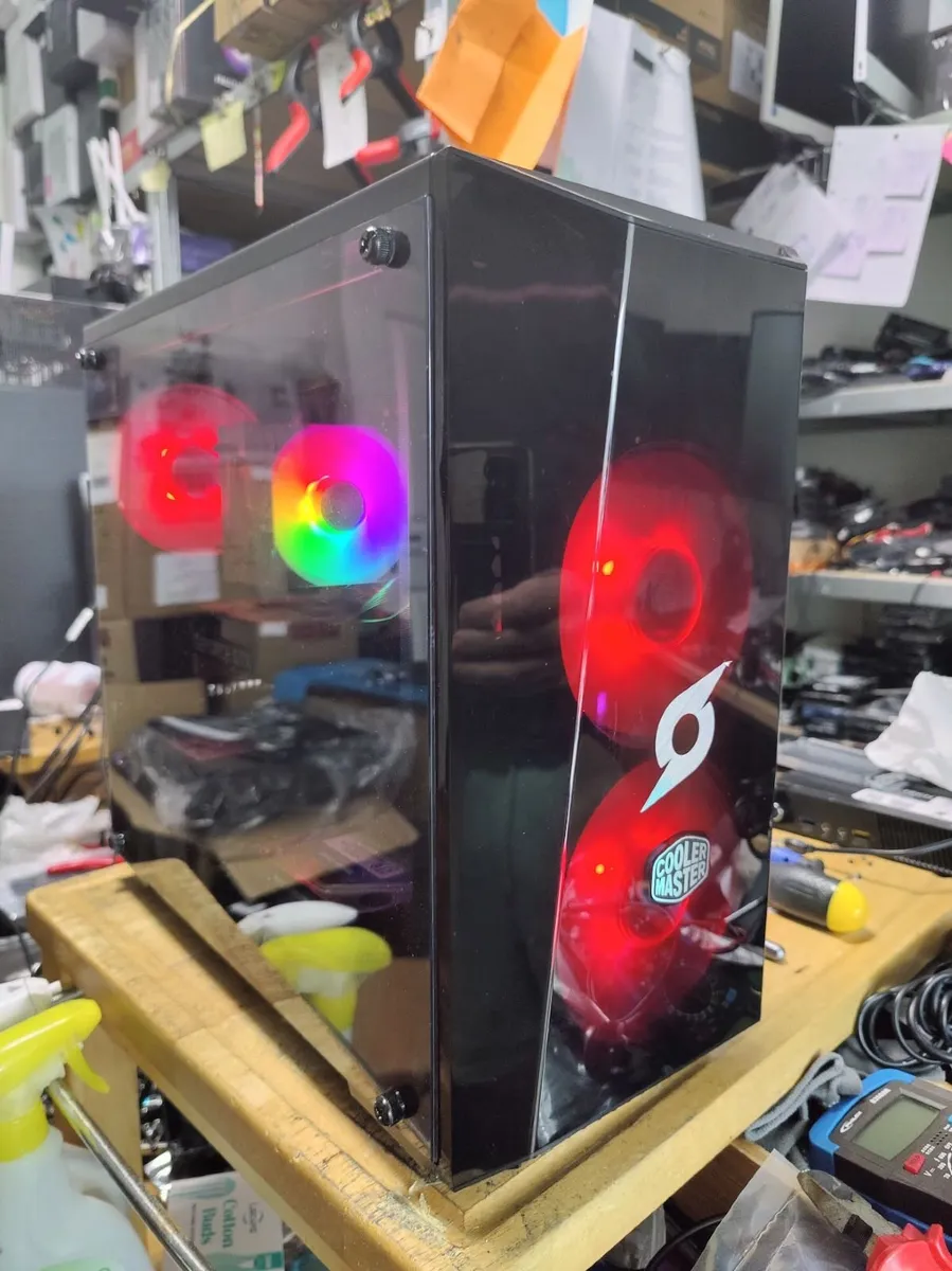 Custom Gaming PC Ryzen 5/16GB DDR4/GTX 1650 SUPER/ - Image 1