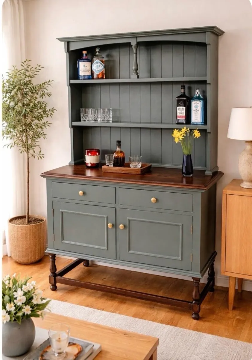 Sideboard /dresser / cabinet - Image 1