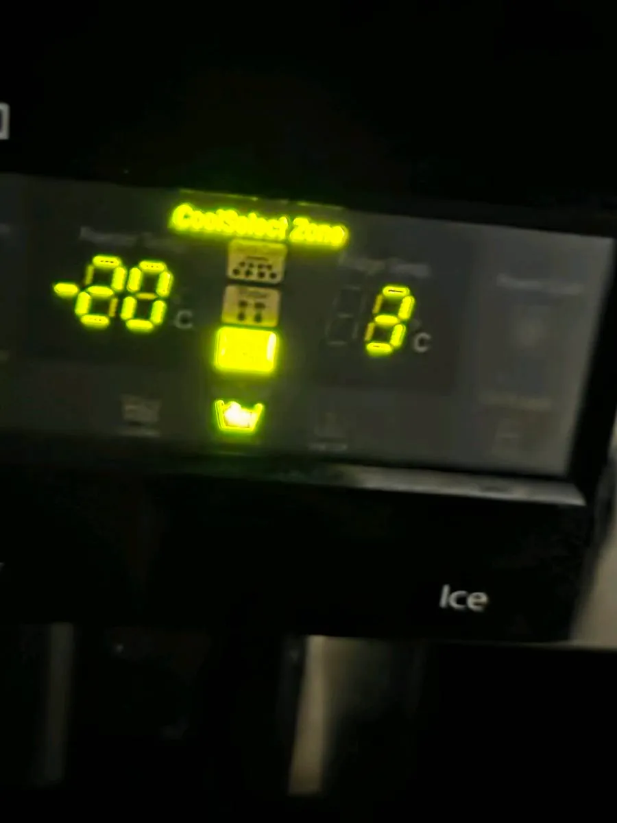 Fridge/Freezer - Image 4