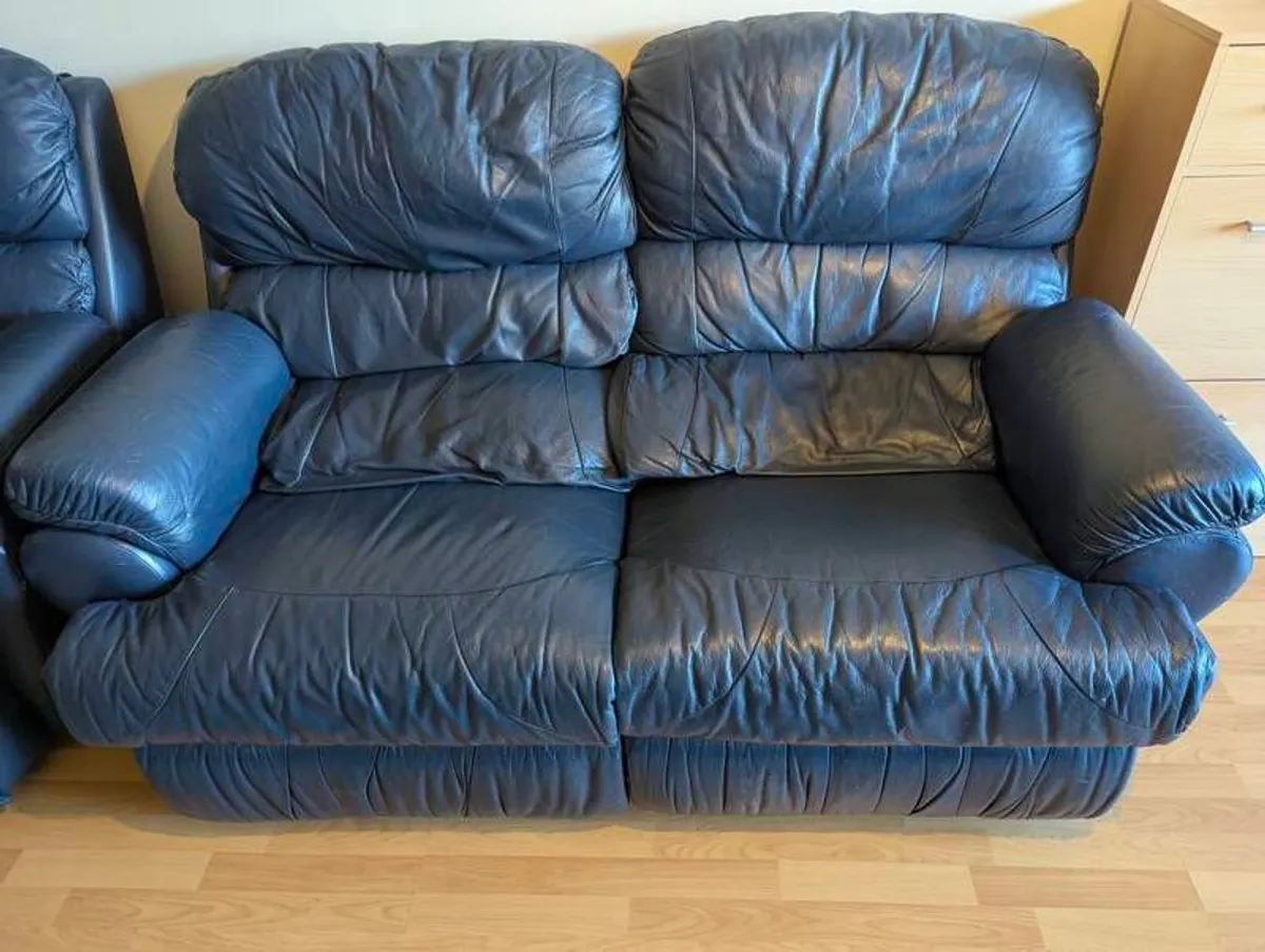 Navy Blue Leather 3-Piece Suite - 3-Seater Sofa & 2 Armchairs (Reclining) - Image 3