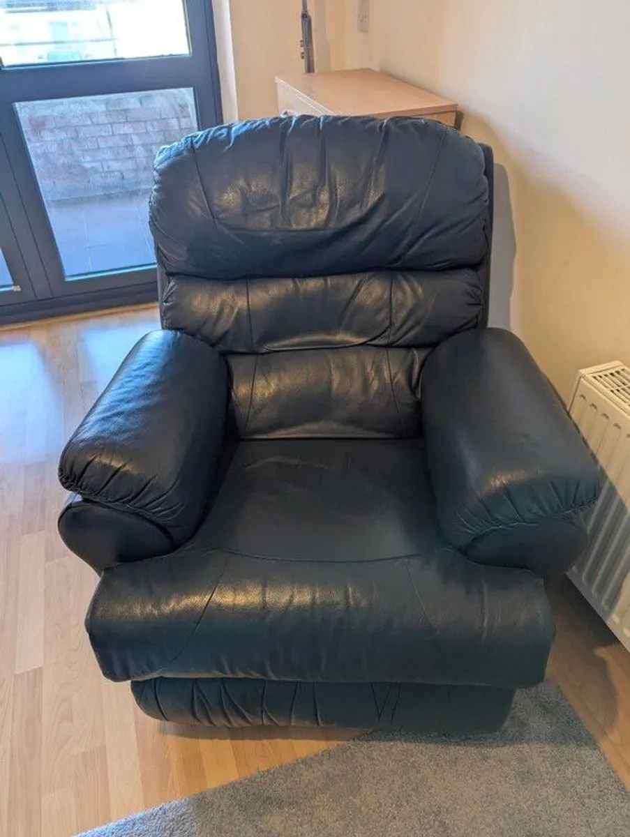 Navy Blue Leather 3-Piece Suite - 3-Seater Sofa & 2 Armchairs (Reclining) - Image 4