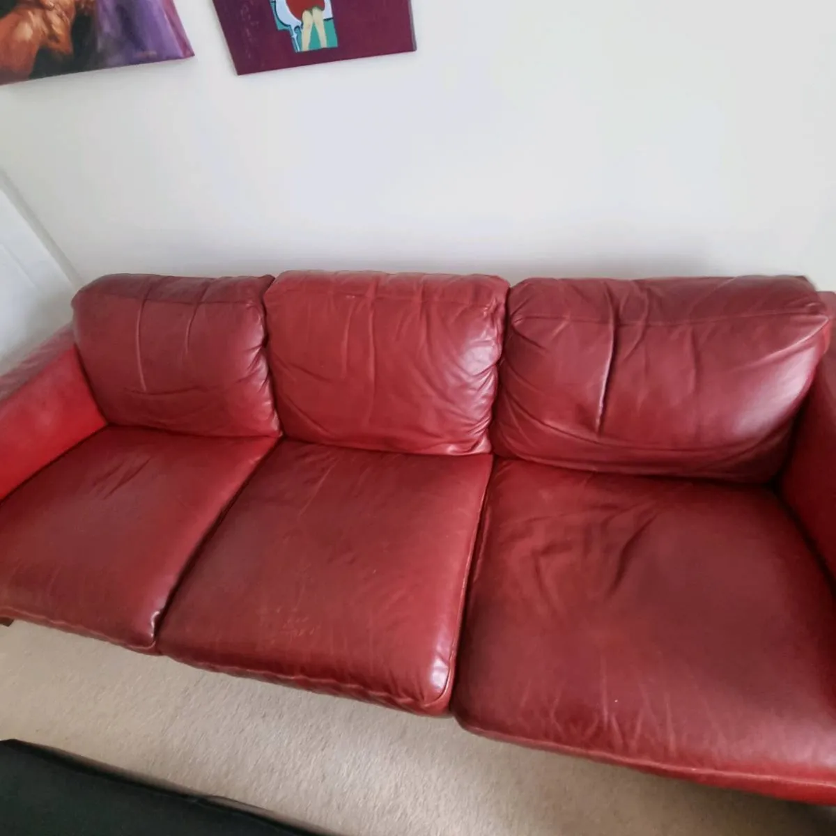 3 seater leather couch..216cm  x 93cm - Image 2