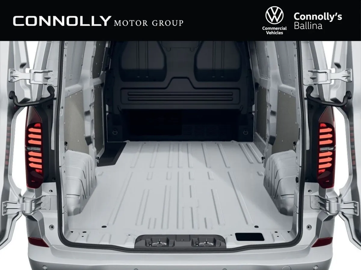 Volkswagen Transporter Highline 30 LWB 2.0TDi 150b - Image 4