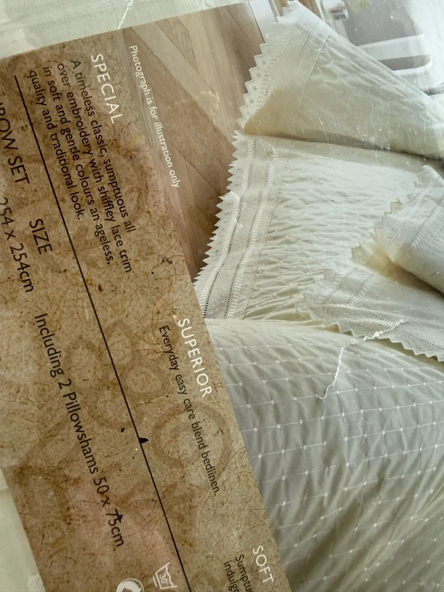 Heather and fern quilted bed throw - Image 3