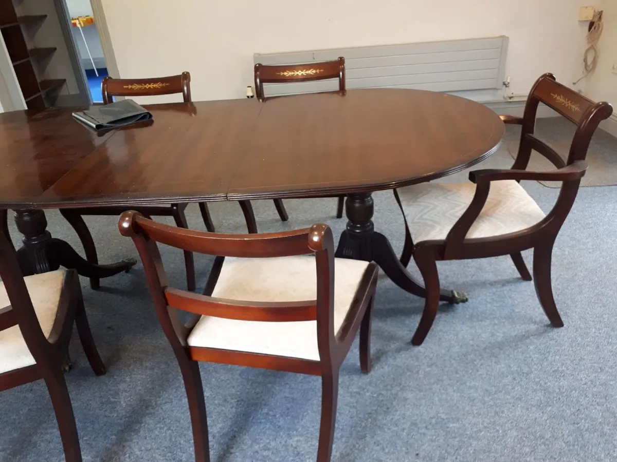 Dining table and chairs - Image 2