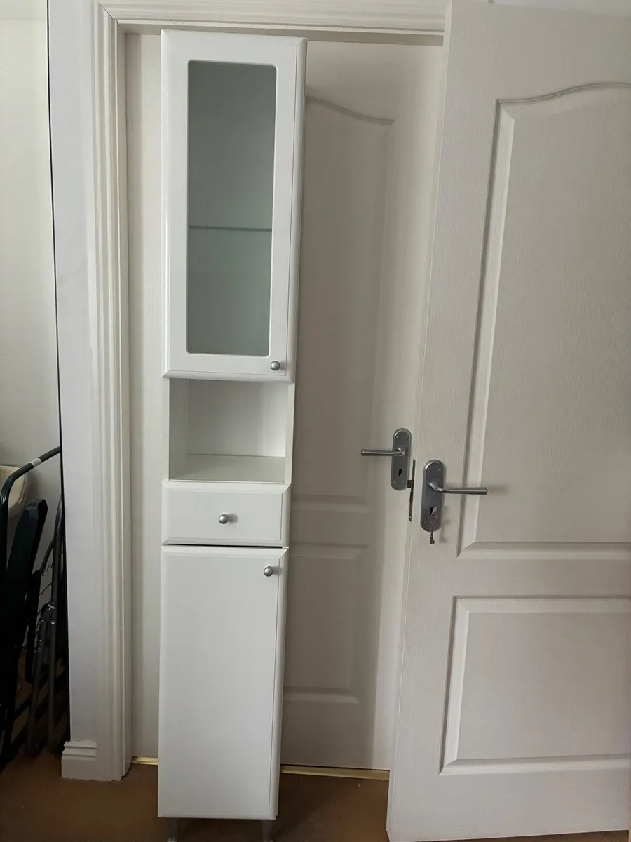 Bathroom cabinet for sale - Dun Laoghaire - Image 1