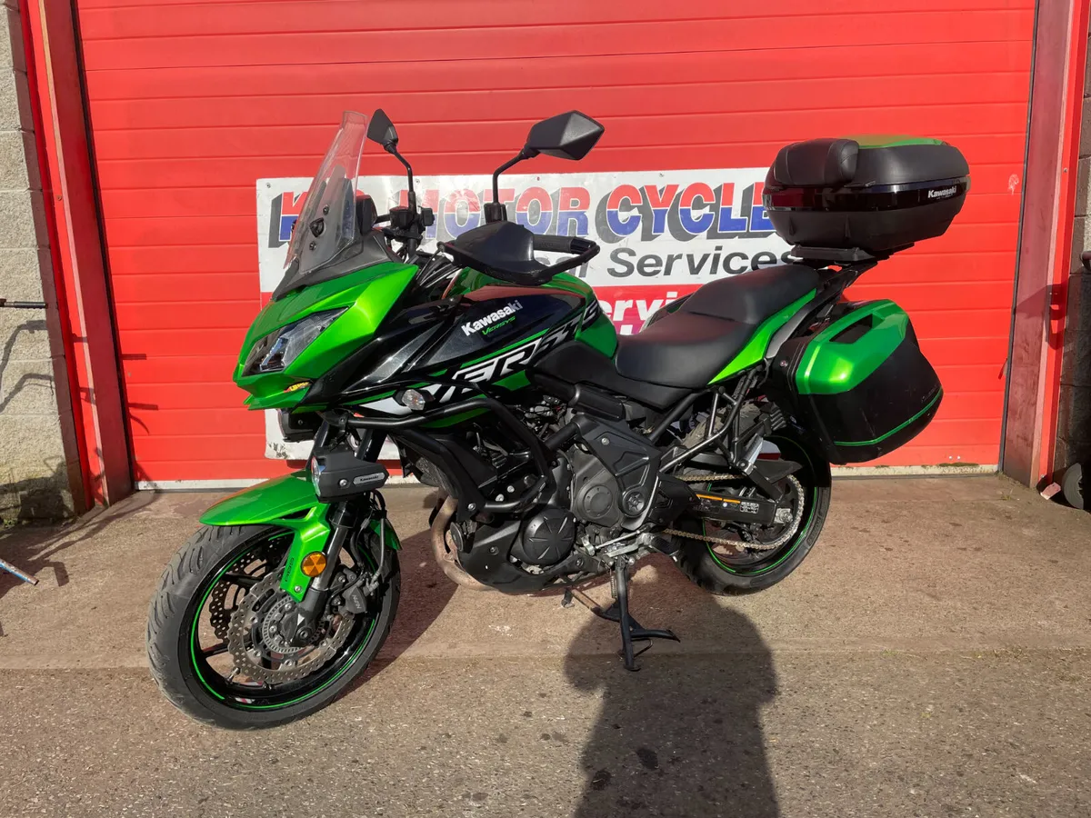 Kawasaki Versys 650 GT - Image 1