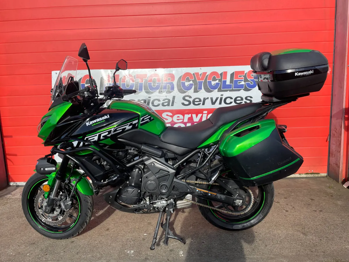 Kawasaki Versys 650 GT - Image 2