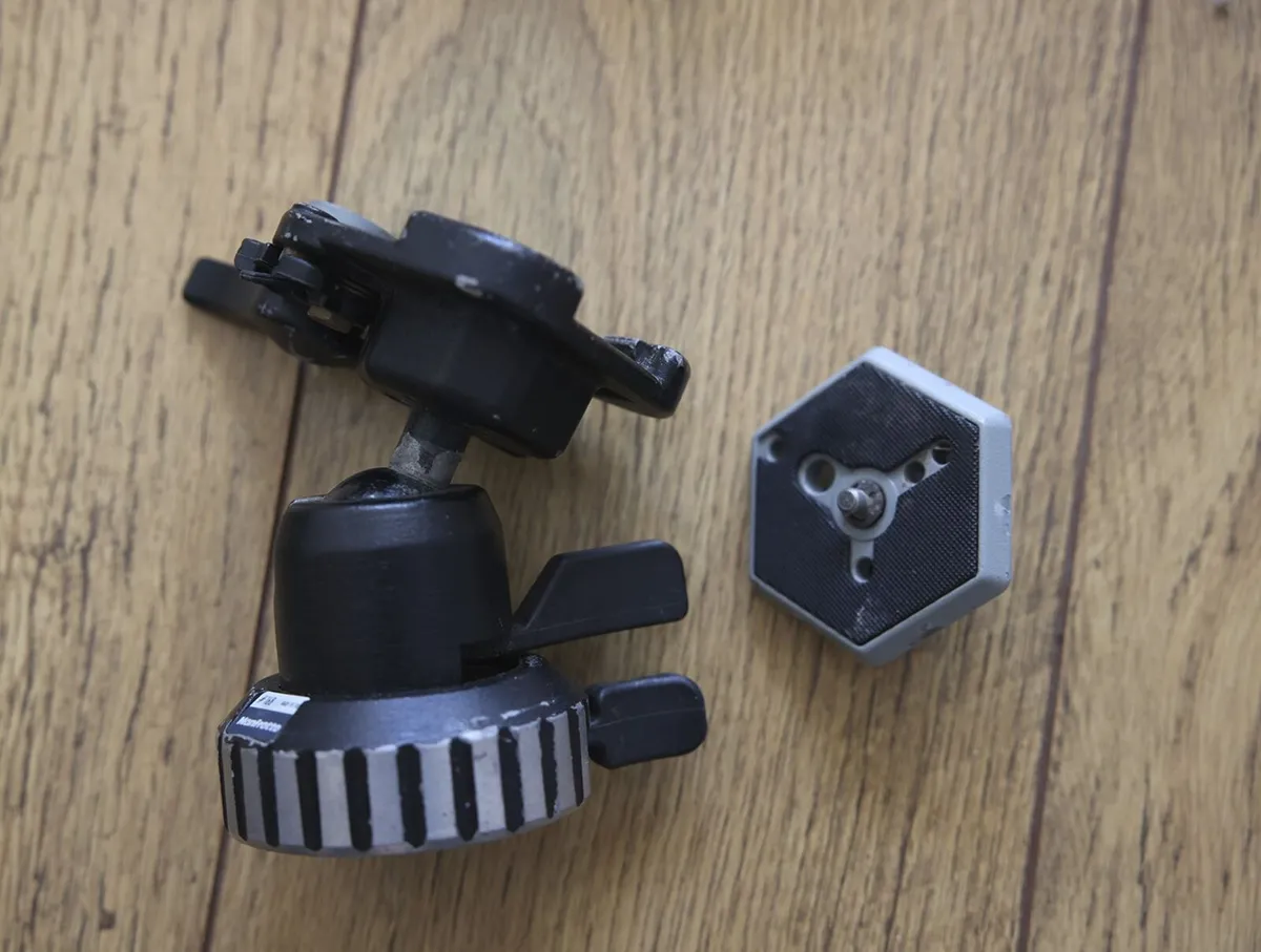 Manfrotto Model 168 Ball Head - Image 2