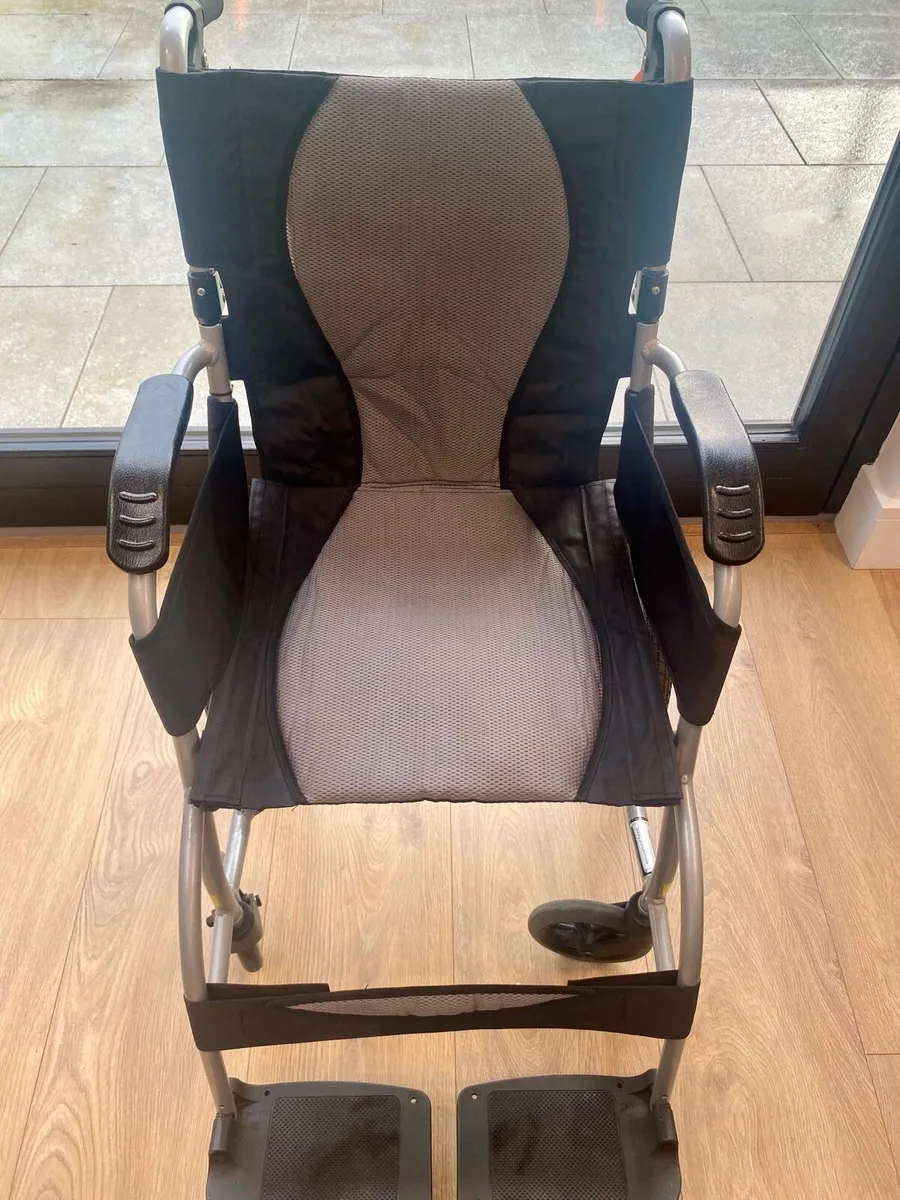 Karma Ergo Lite Wheelchair - Image 1