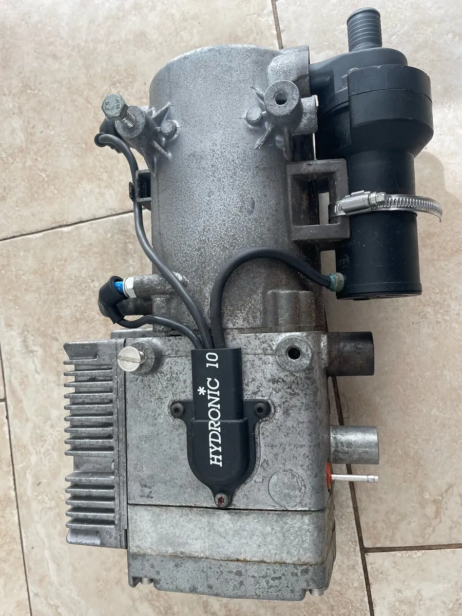 Eberspacher Hydronic 10  - For Parts - Image 3